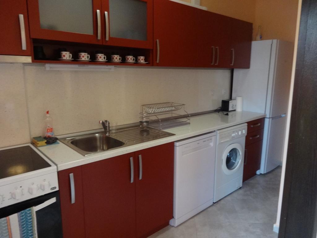 Guest House Karaulanov Elhovo  Екстер'єр фото
